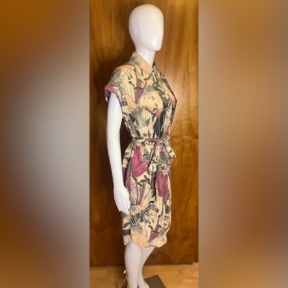 Desigual safari dress with zebra and panthers size: Medium - Picture 3 of 7